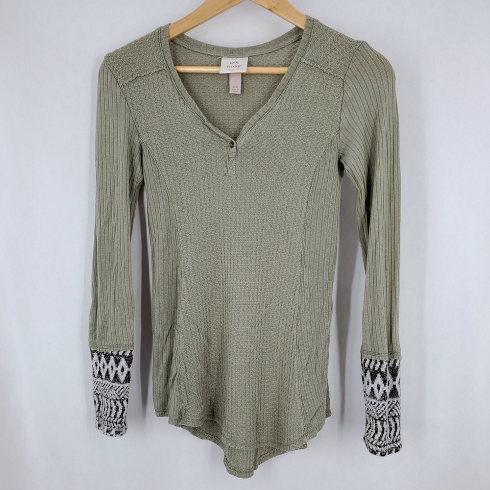 🌿 Knox Rose Detailed Long Sleeve Tee
